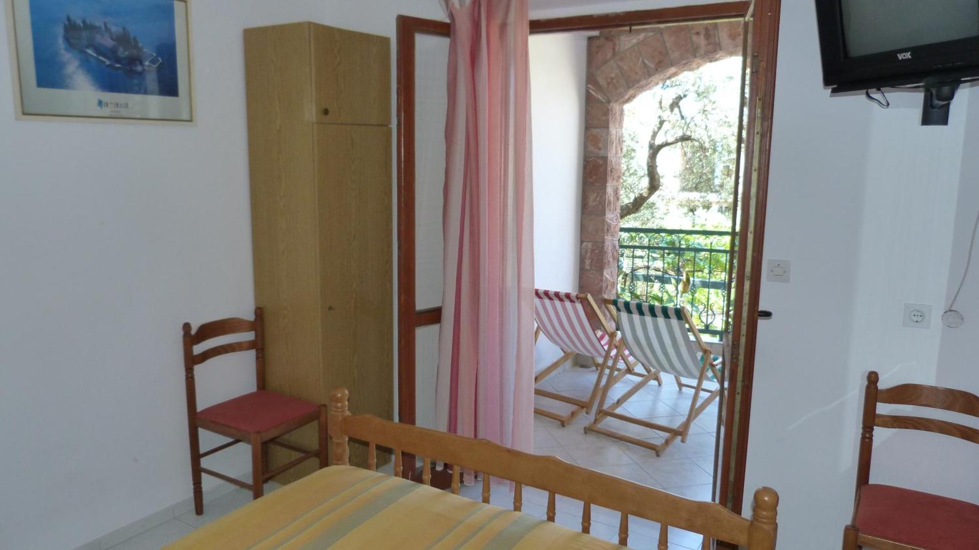 Zoro Apartments Sveti Stefan Room photo