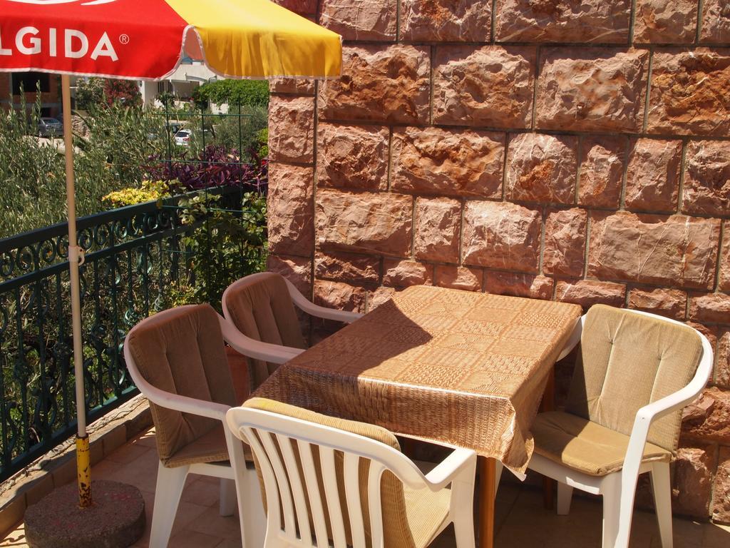 Zoro Apartments Sveti Stefan Exterior photo