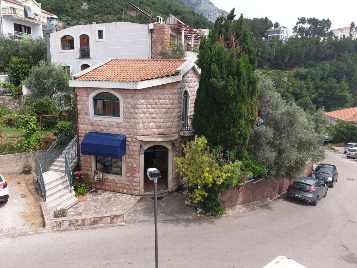 Zoro Apartments Sveti Stefan Exterior photo